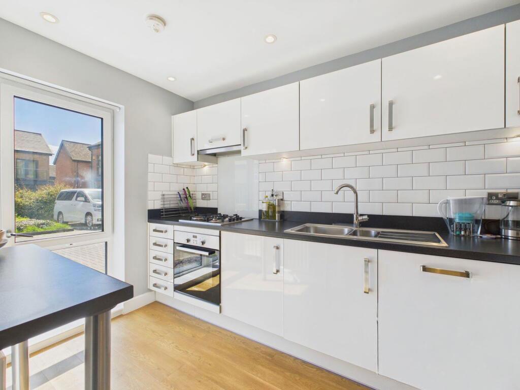 Pascal Mews, Oakgrove, Milton Keynes